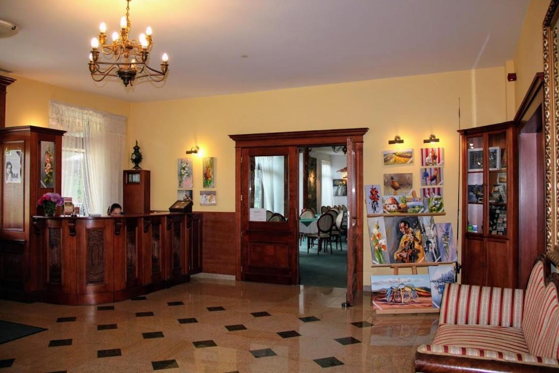 Hoczew Hotel Salamandra מראה חיצוני תמונה